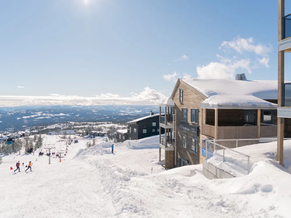 Skipasspaket till Norefjellstua under helvecka 